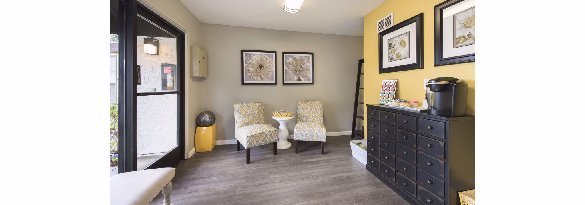 clubhouse at Lawrence Road Apartments