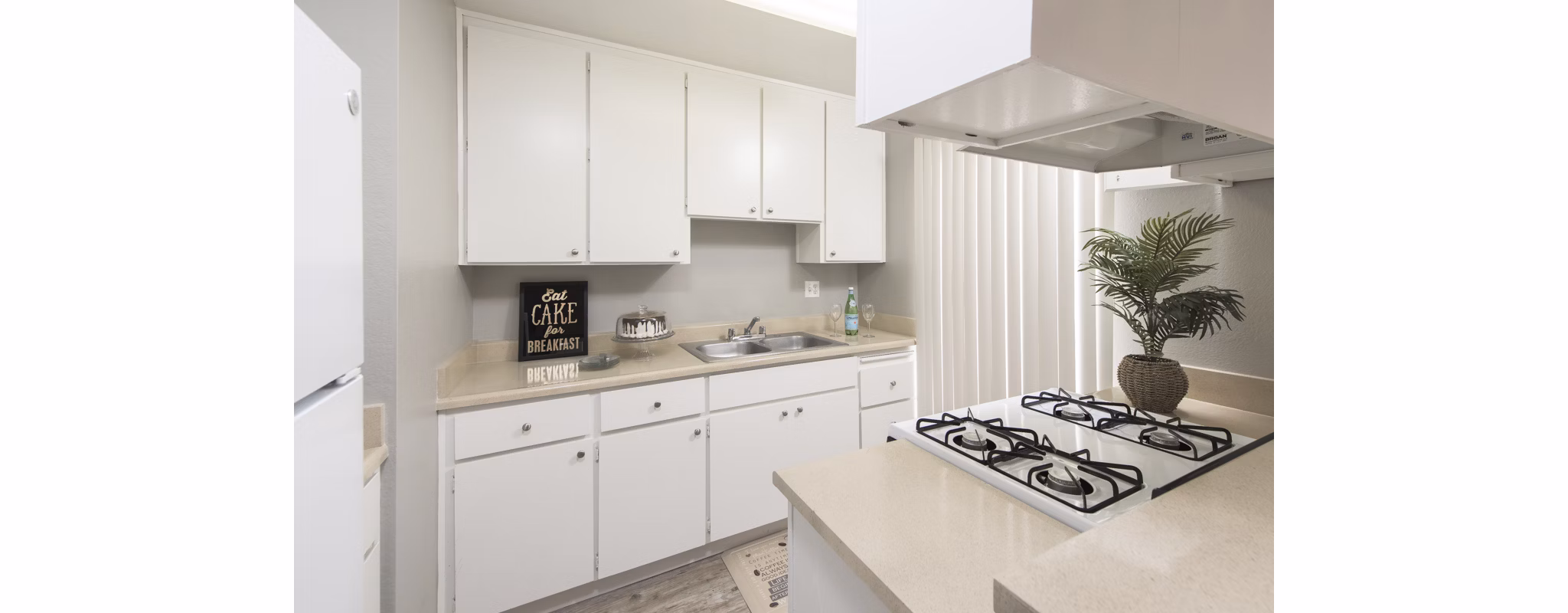 kitchen at Lawrence Road Apartments