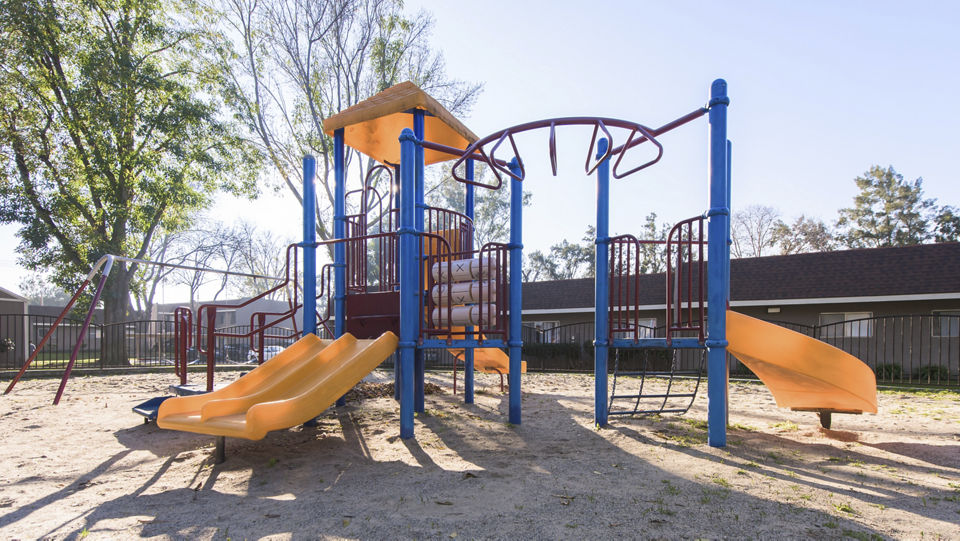 playground at Livermore Gardens Apartments