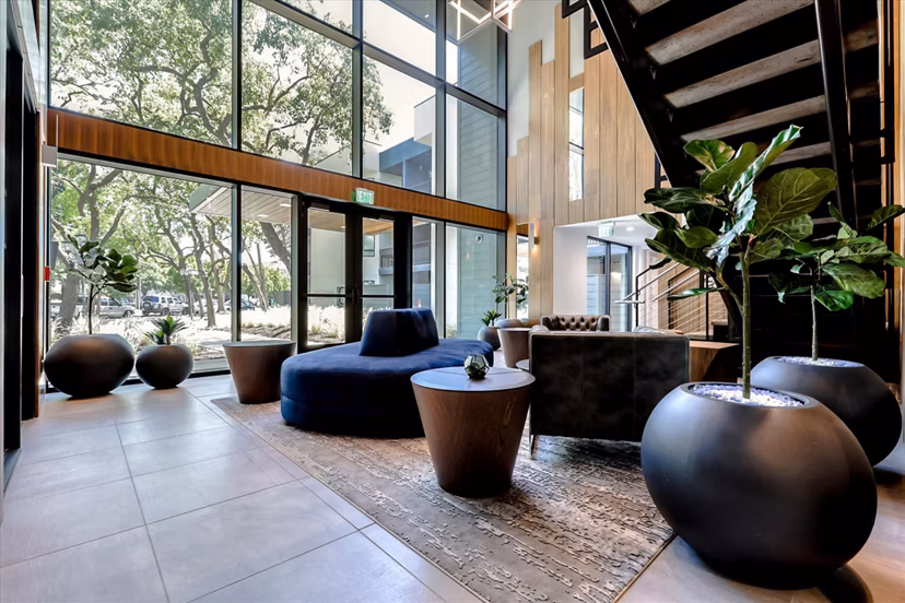 clubhouse at 100 Boyd Apartments