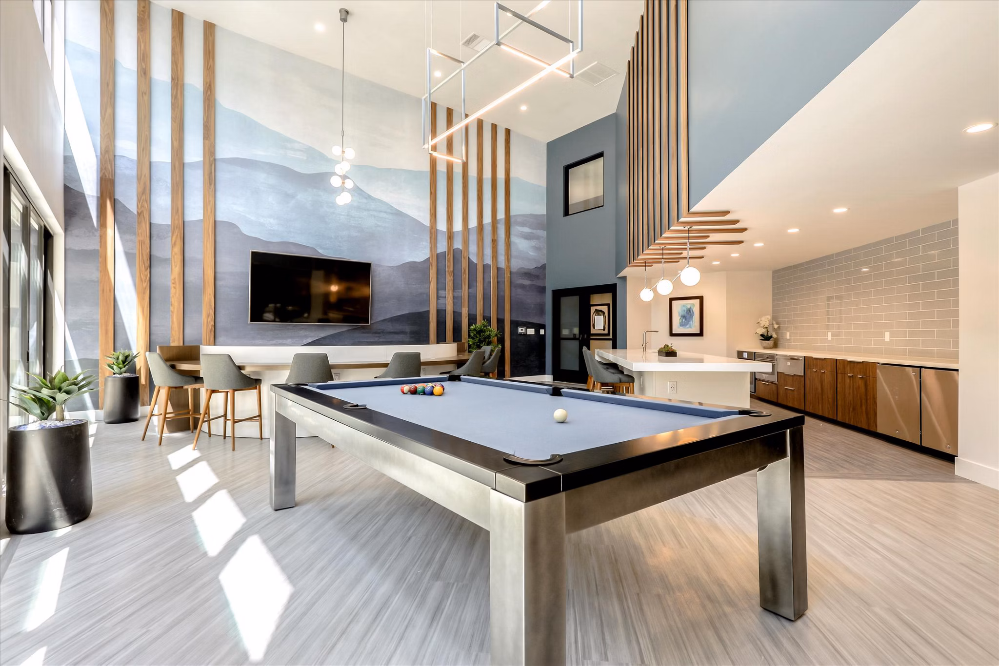 clubhouse at 100 Boyd Apartments