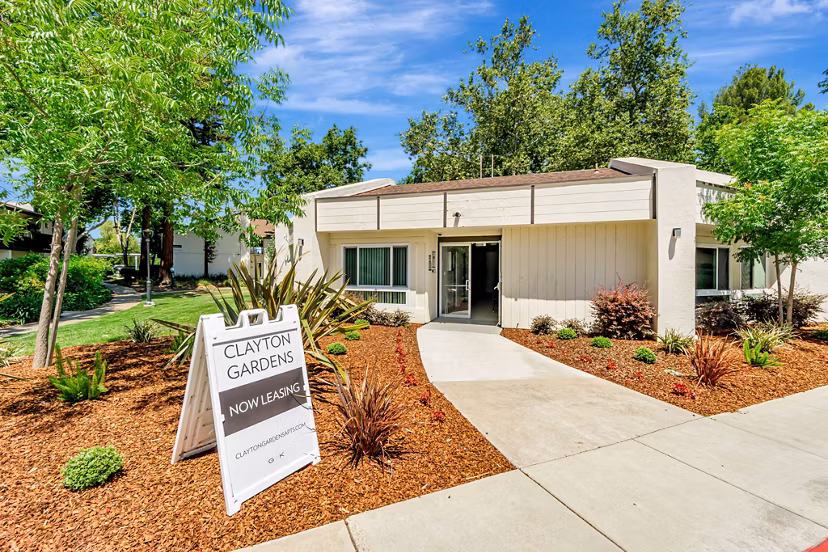clubhouse at Clayton Gardens Apartments