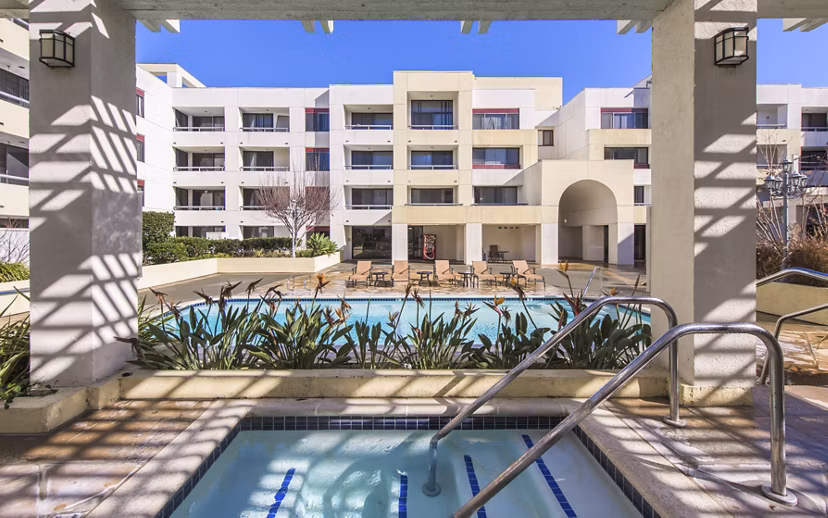pool at Colonnade Apartments