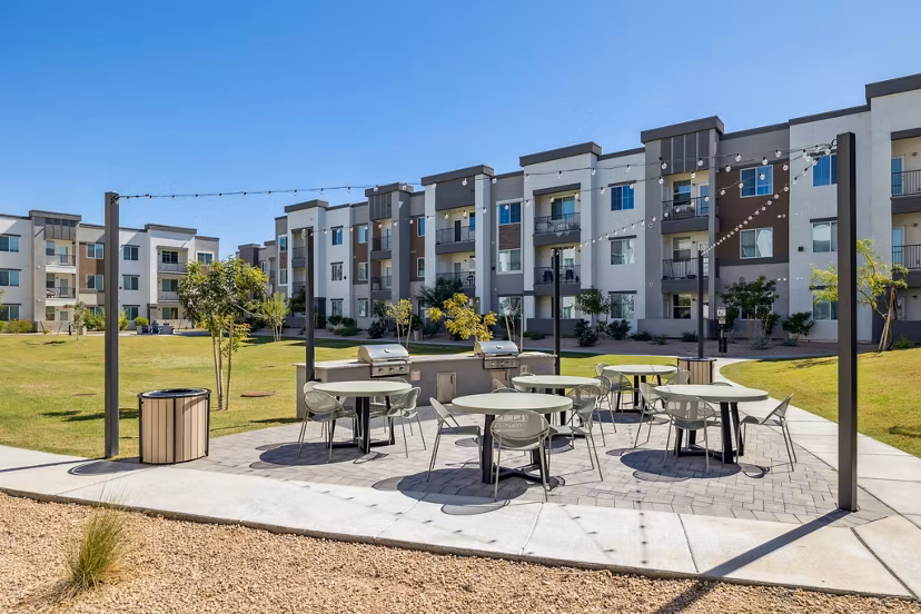 grill area at Ascend at Black Canyon Apartments 
