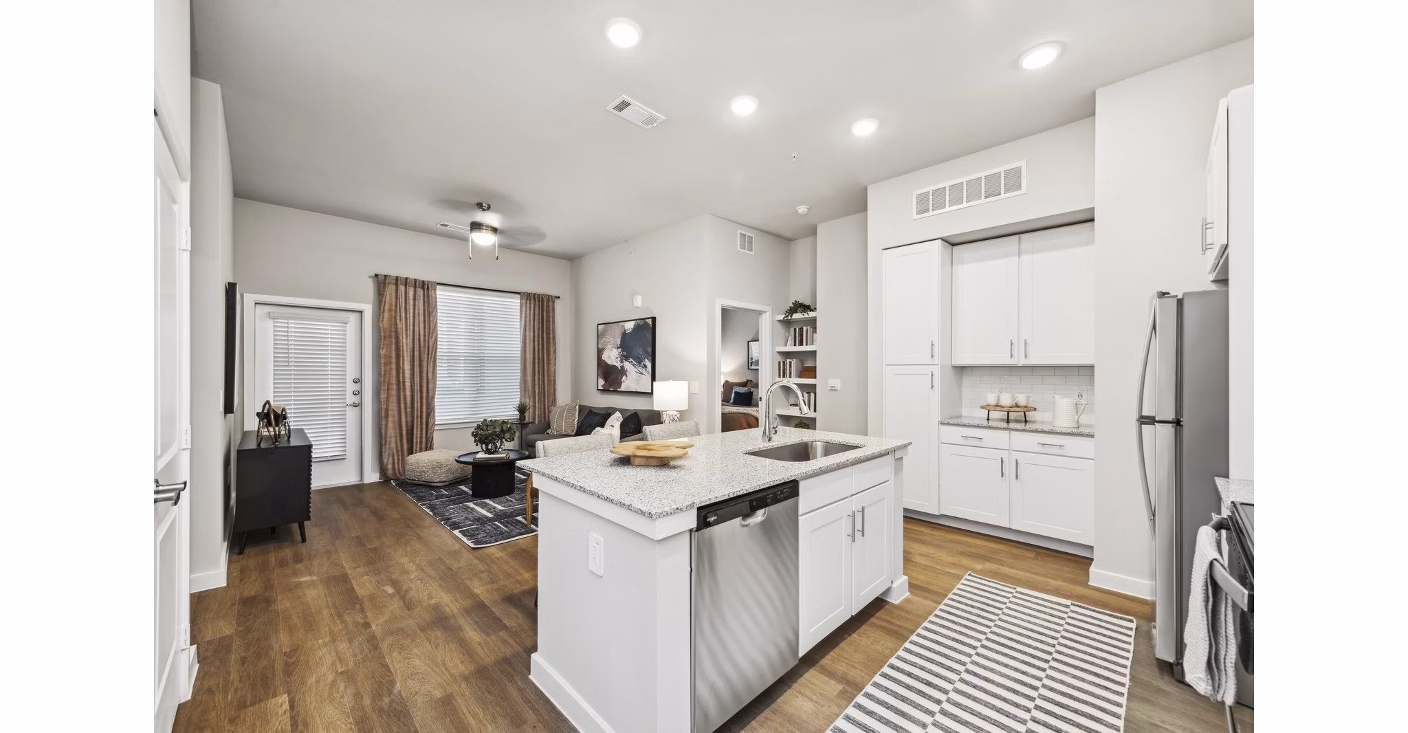 dining room at Ascend at Celina Hills Apartments 
