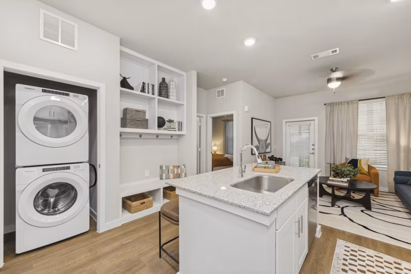 dining room at Ascend at Celina Hills Apartments 