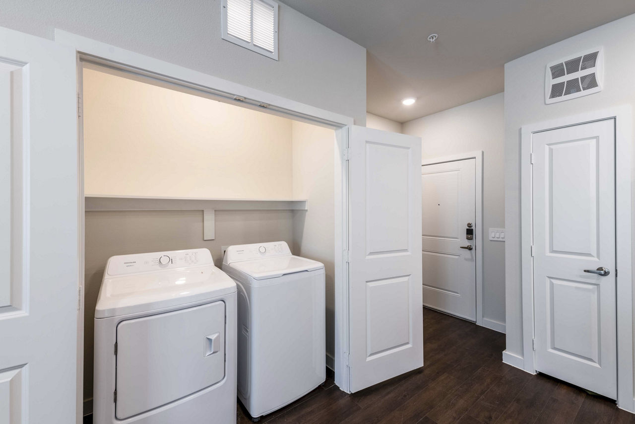Laundry room at Ascend At Elevon