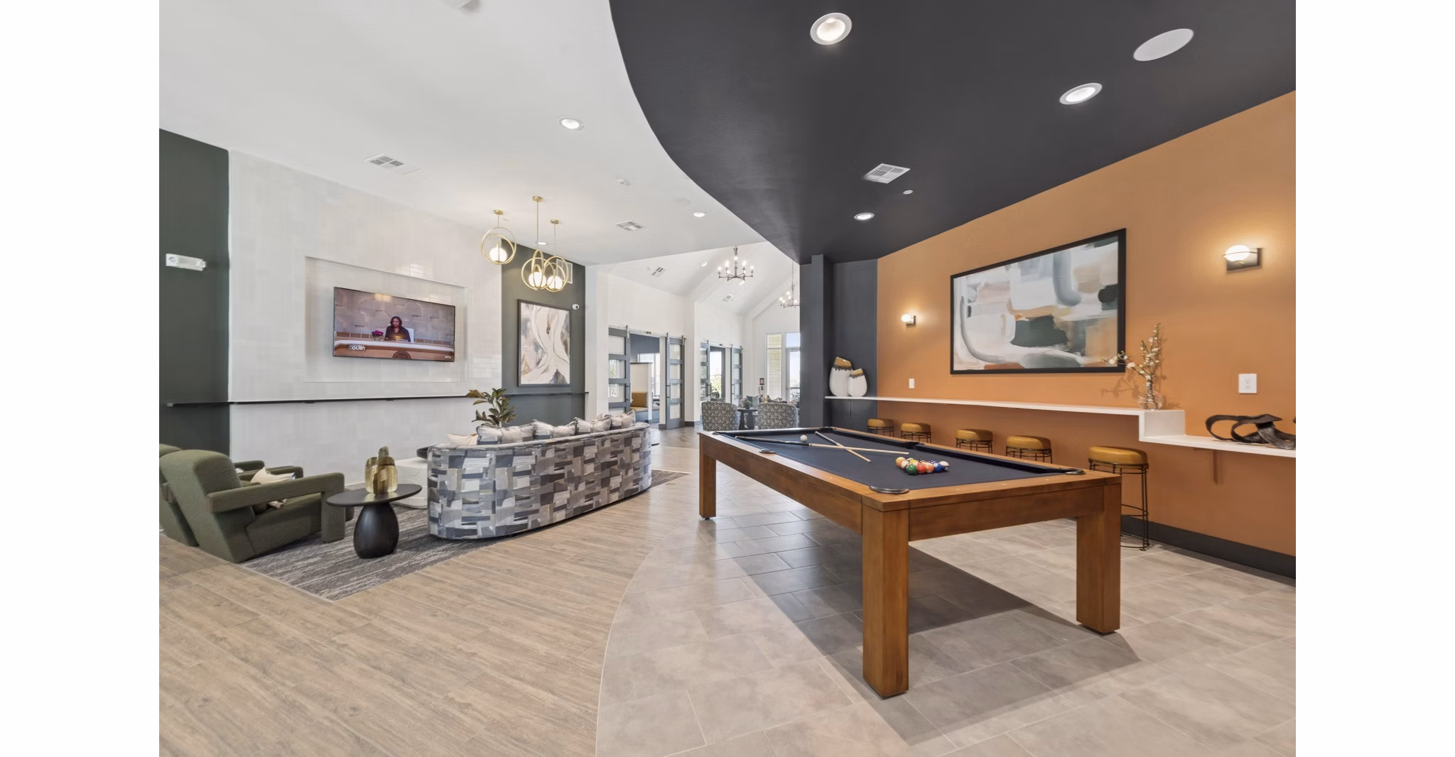 clubhouse at Ascend at Forum Apartments