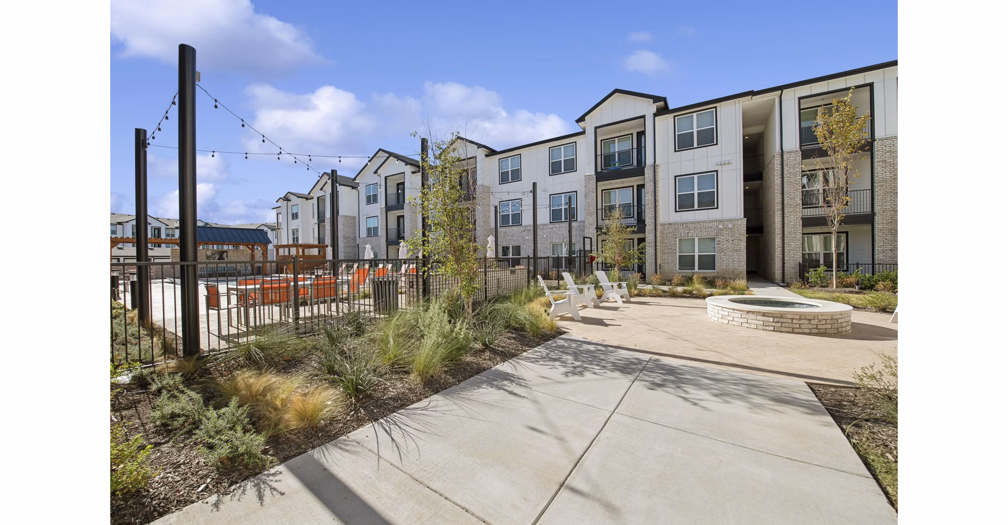 fire pit/patio at Ascend at McKinney North Apartments