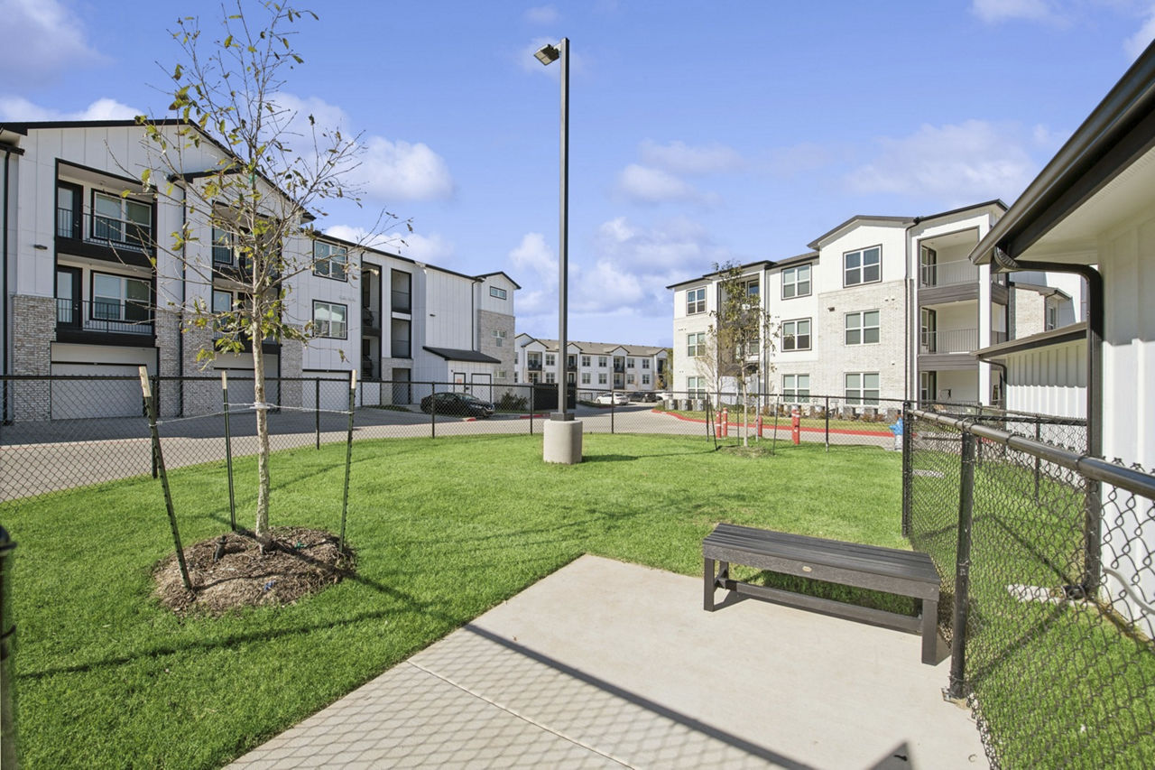 Dog park at Ascend At Mckinney North
