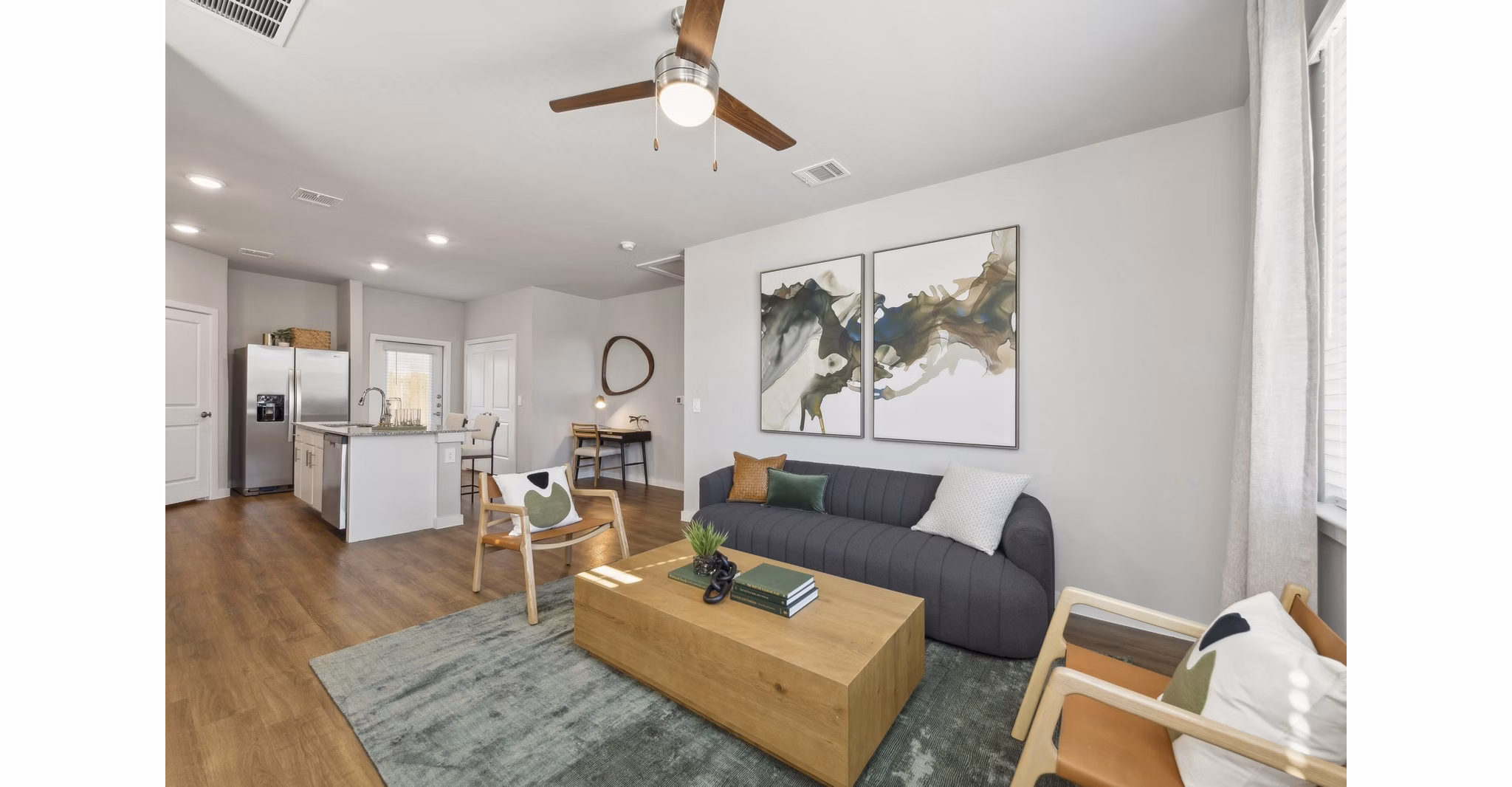living room at Cottages at Lindsey Place Apartment Homes