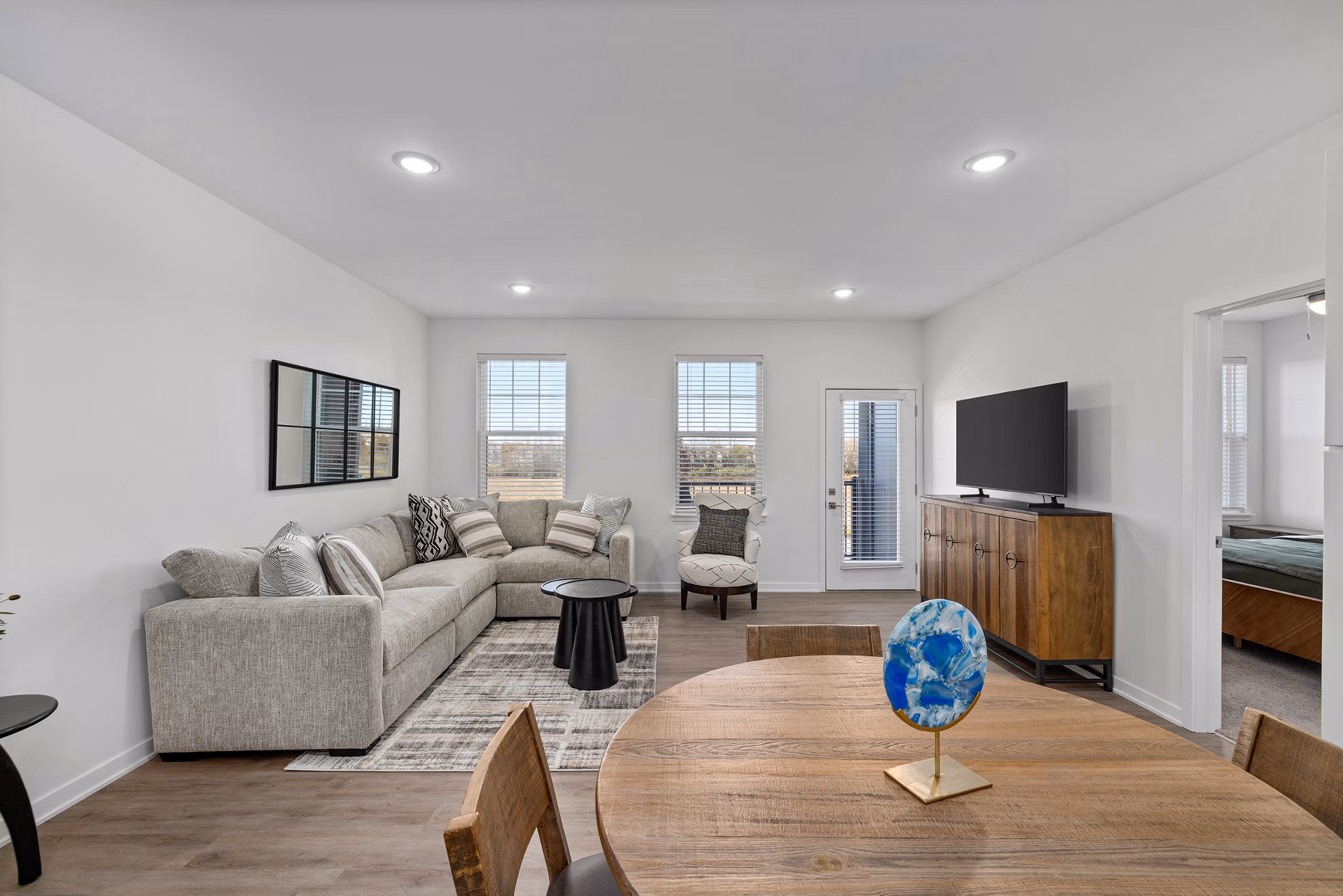 living room at Vista Riverwest Apartments