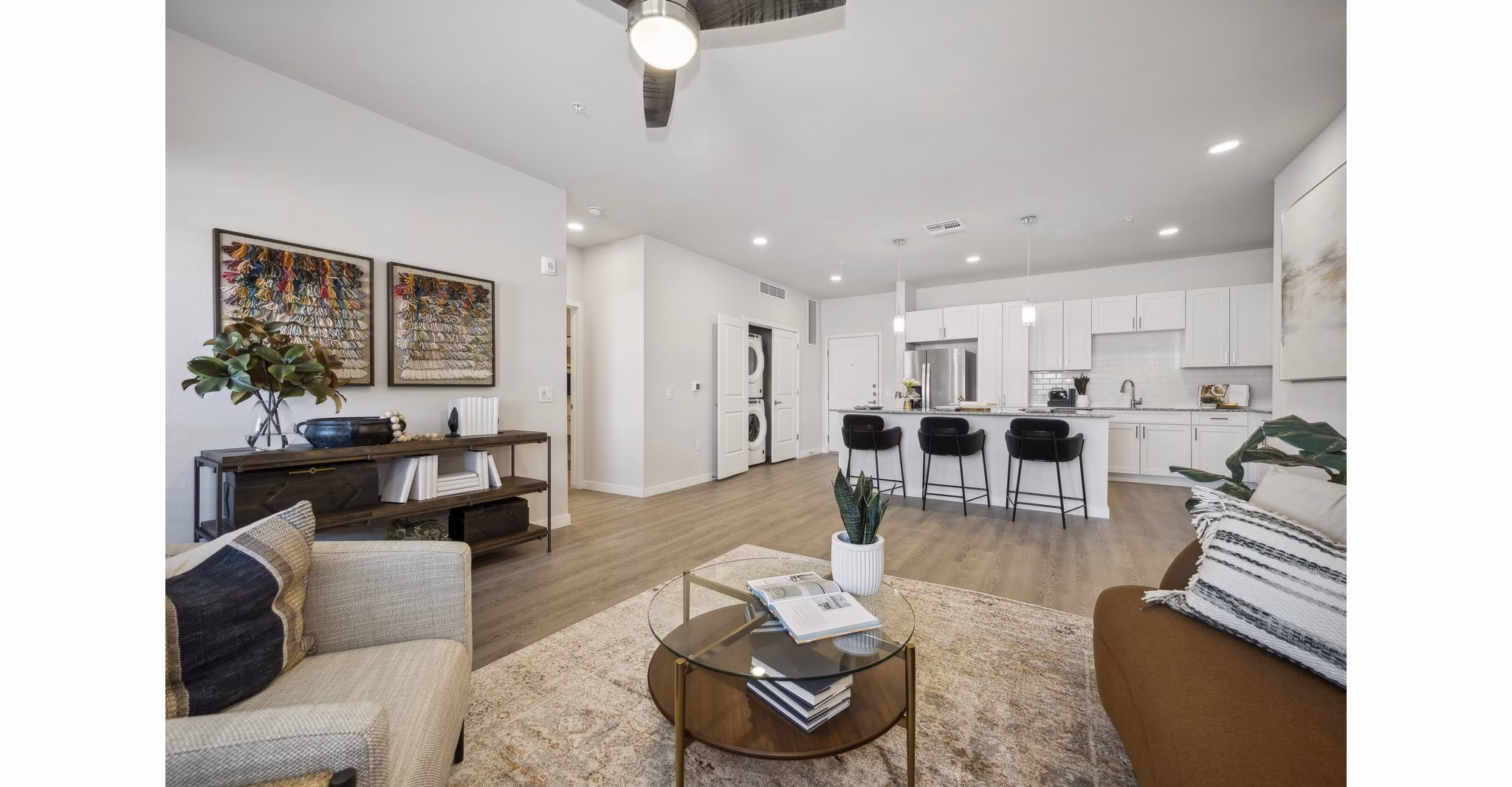 living room at Ascend at Longbow Highpoint Apartments