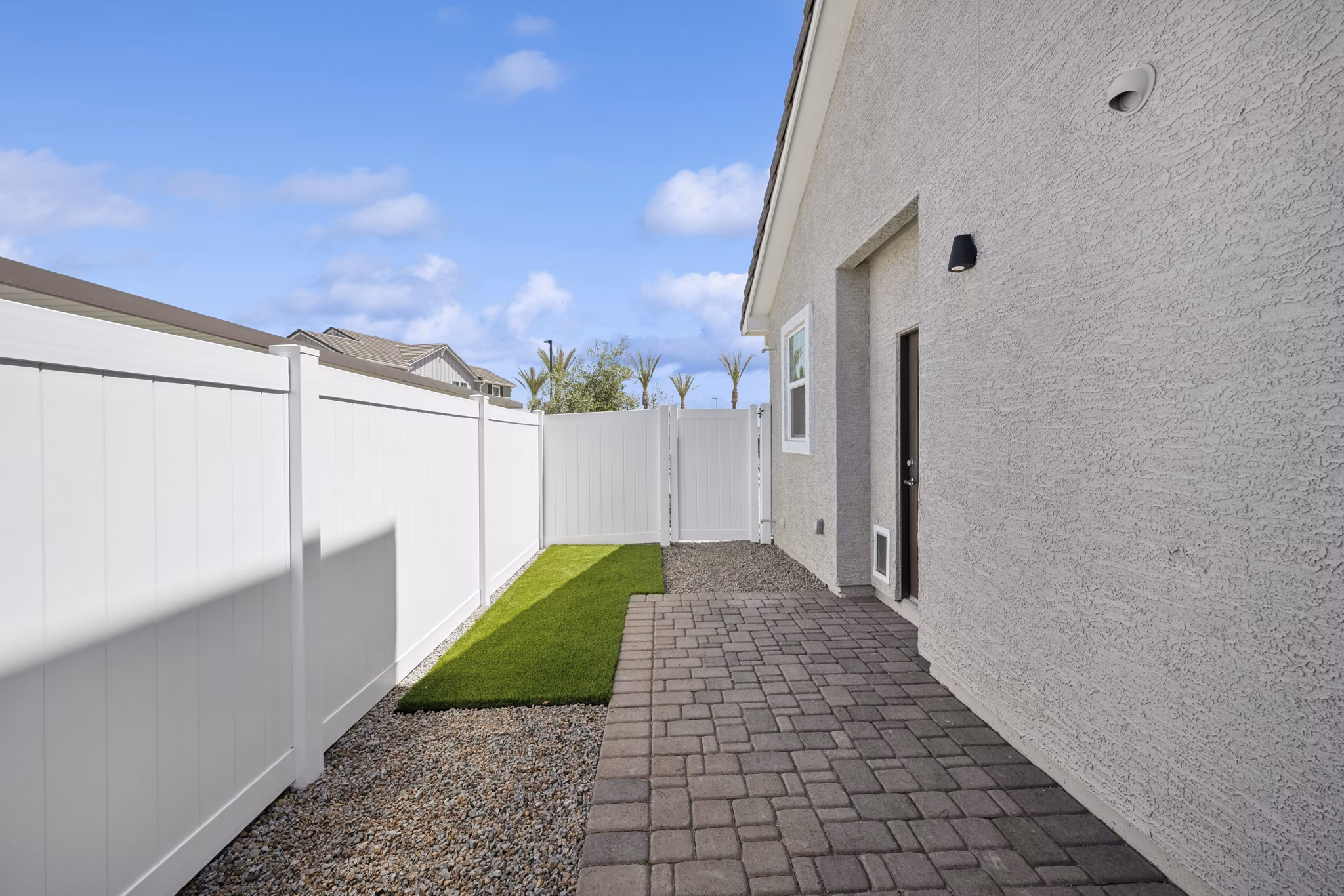 backyard patio at Touchstone at South Mountain Apartments