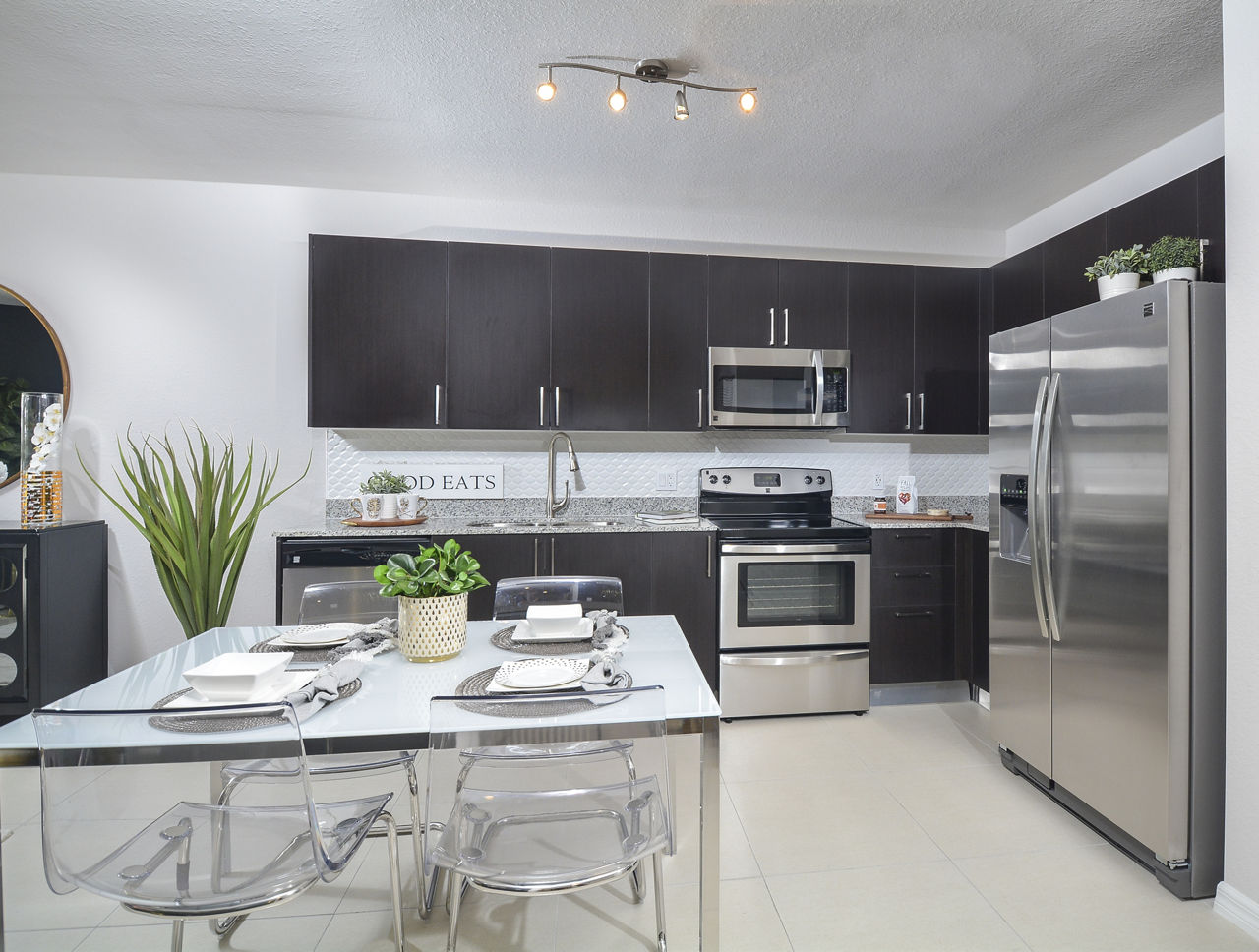Solena West Miami 21 of 29