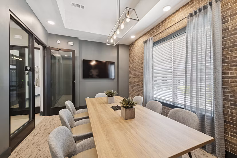 clubhouse meeting facility at Ascend Brightleaf Apartments