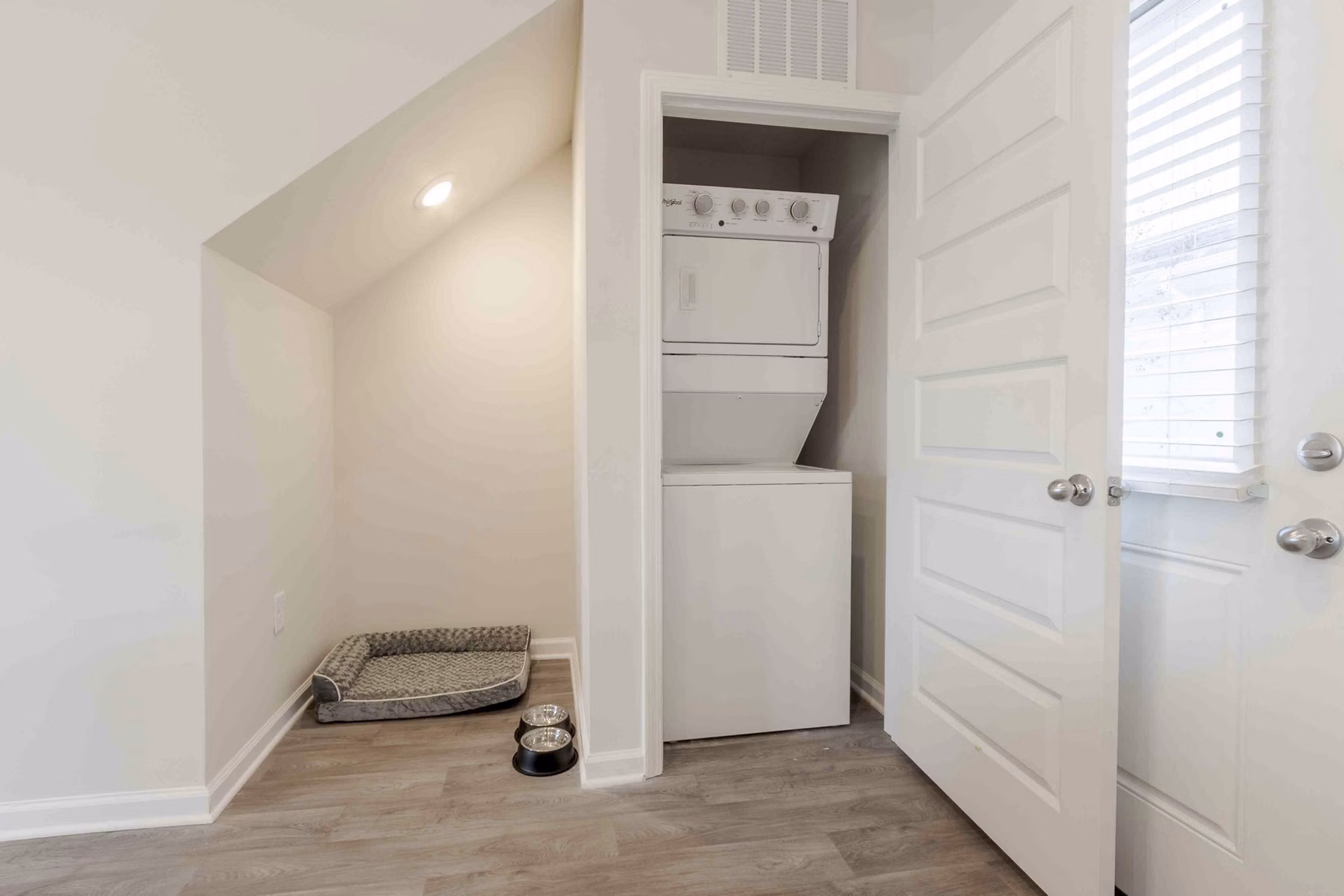 laundry room at Cottages at Ridgefield Apartments