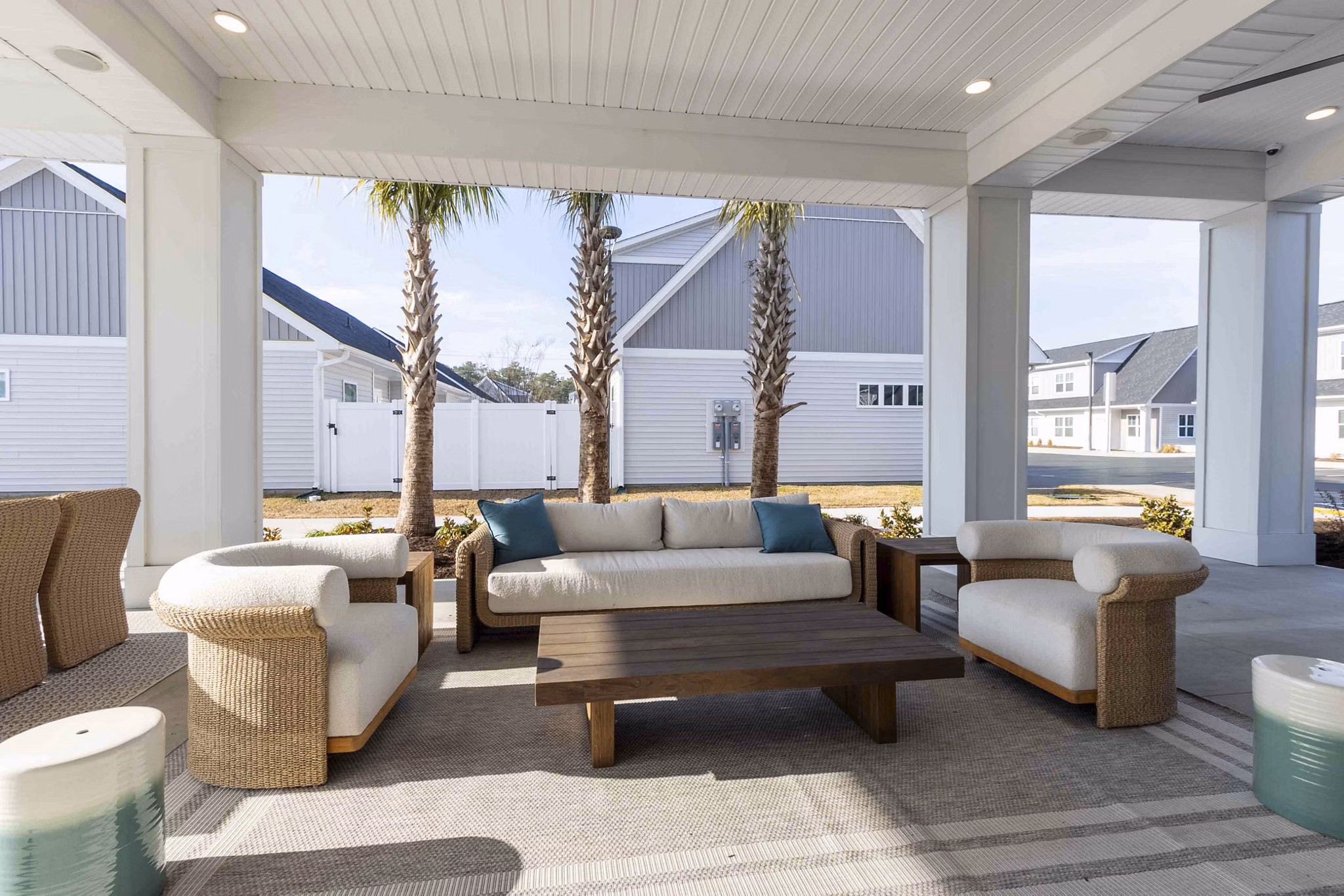 patio at Cottages at Ridgefield Apartments