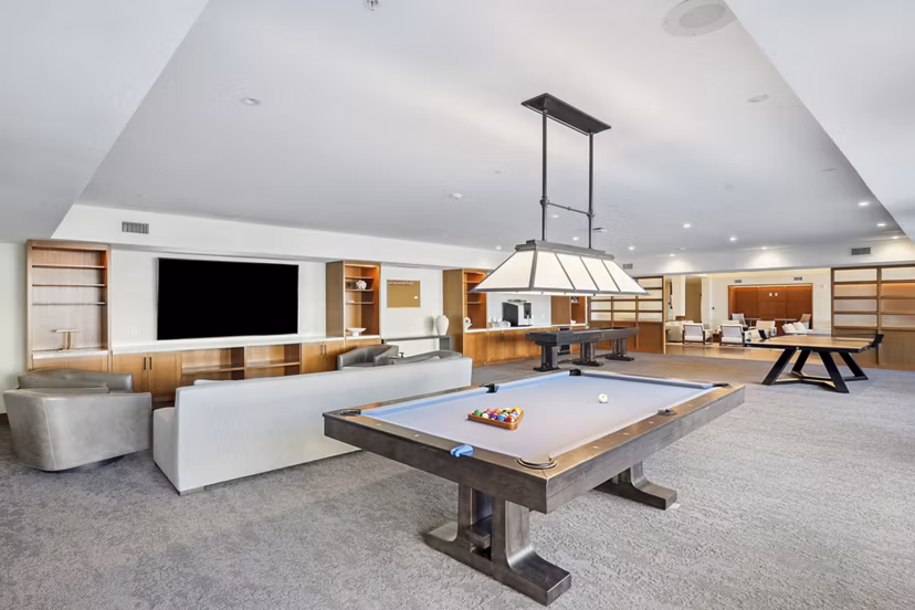 clubhouse at Ainsworth Apartments