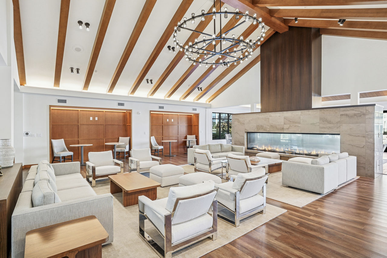 Lounge at Ainsworth (1 of 4)