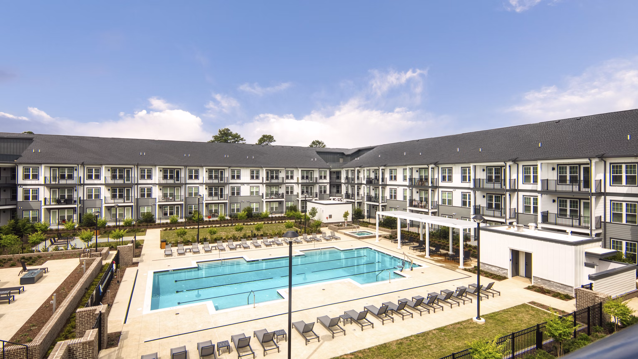 pool at Ainsworth Apartments