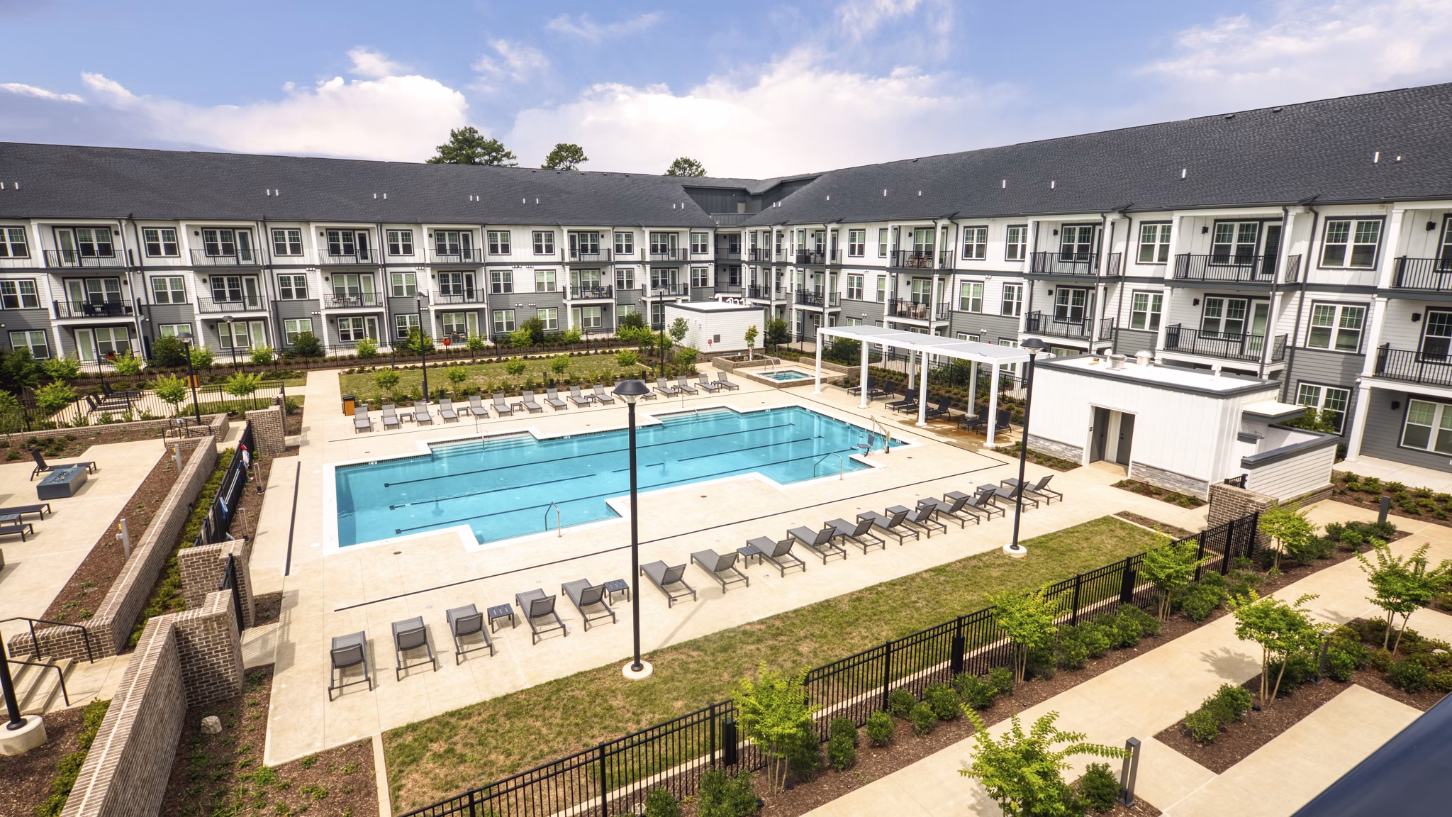 pool at Ainsworth Apartments