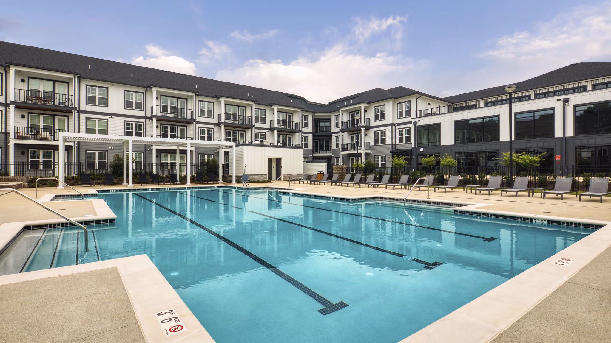 pool at Ainsworth Apartments