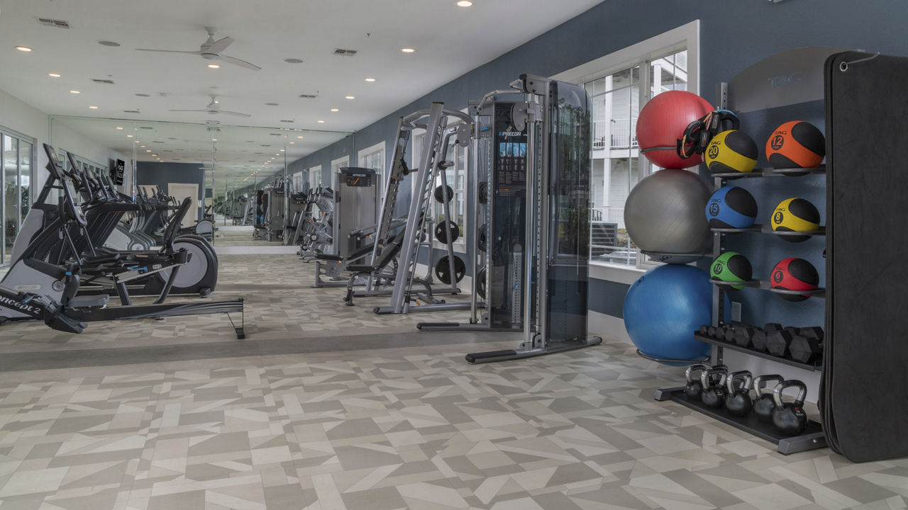 Gym at The Place On Millenia (2 of 6)