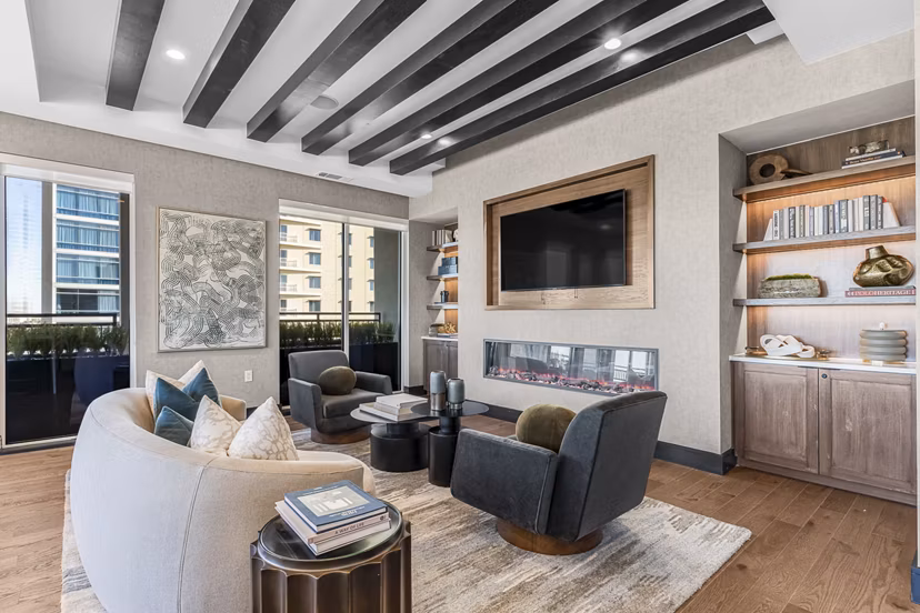 clubhouse at Ovation at Galatyn Park Apartments