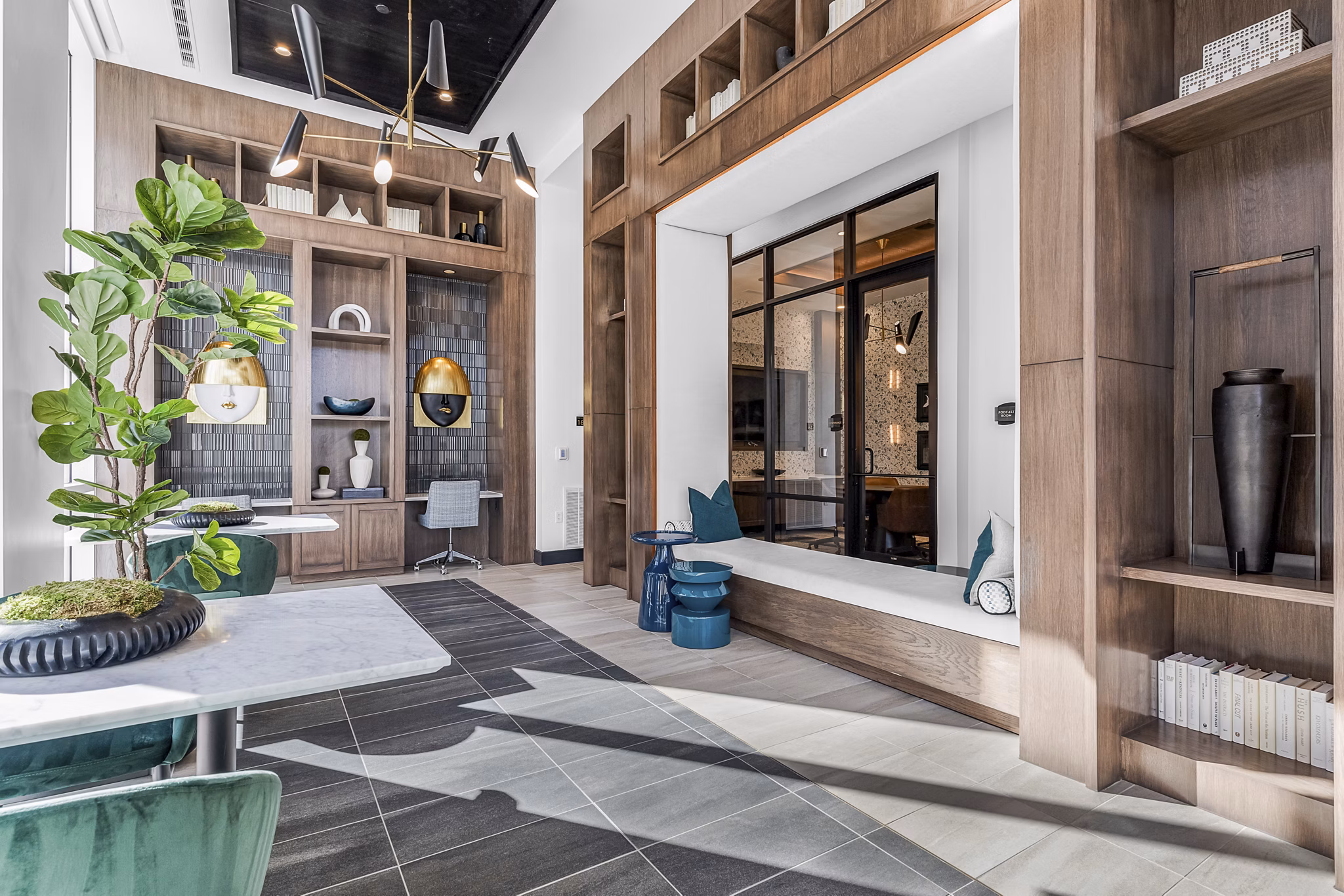 clubhouse at Ovation at Galatyn Park Apartments