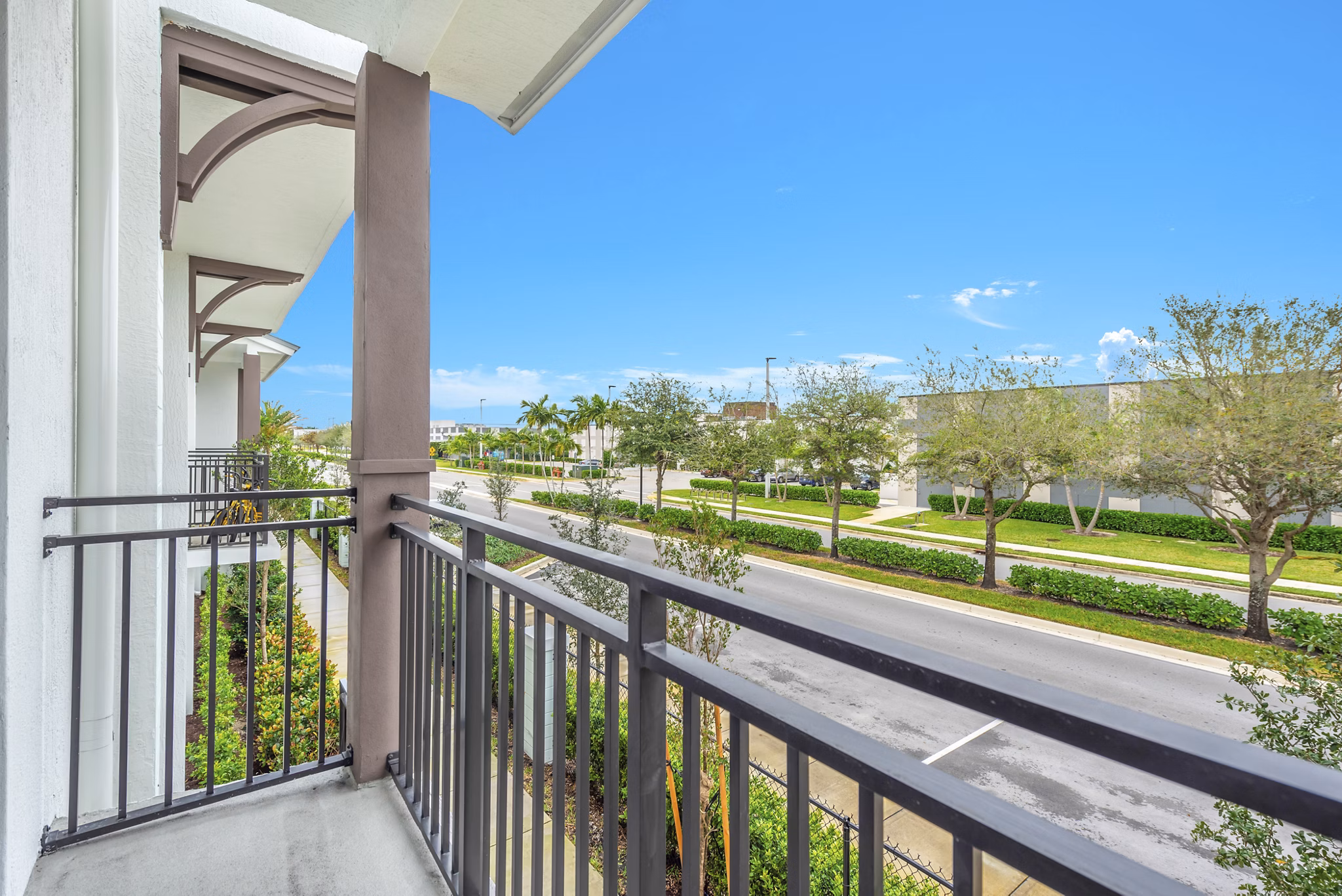 patio at Pines Garden at City Center Apartments