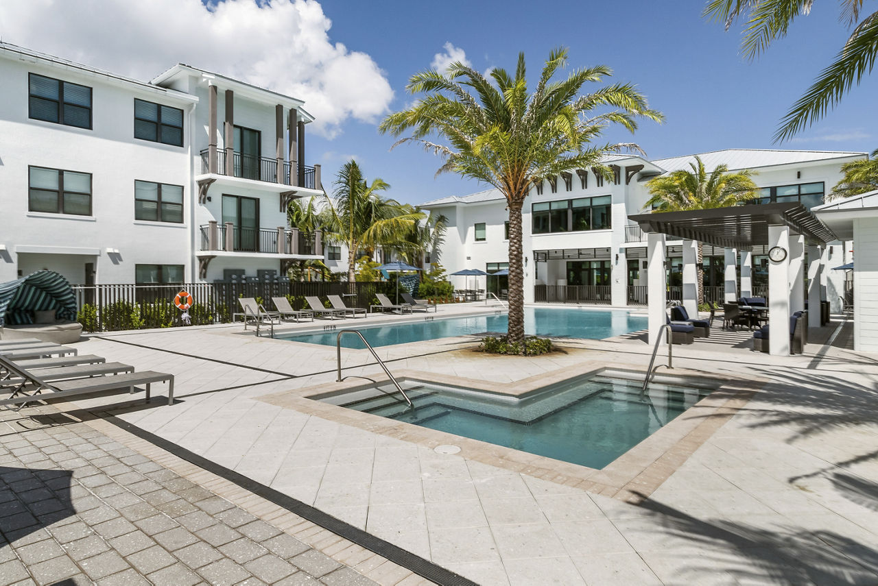 Pines Garden At City Center Pembroke Pines Fl 3 of 12