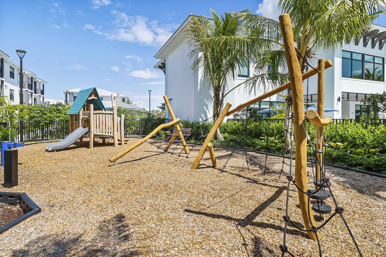 Pines Garden At City Center Pembroke Pines Fl 9 of 12