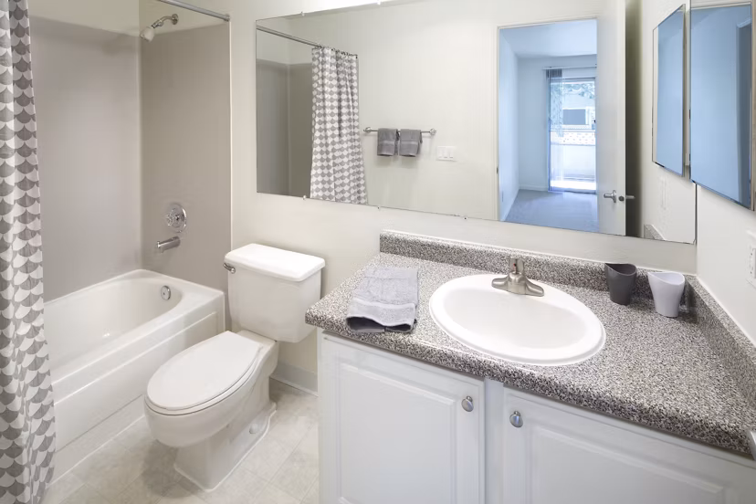 bathroom at Archstone Redmond Lakeview Apartments 