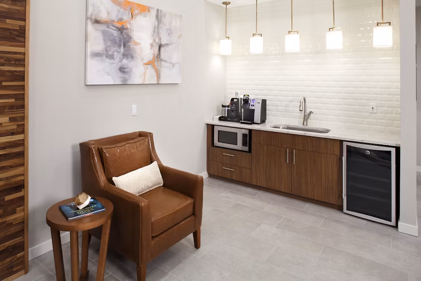 clubhouse at Archstone Redmond Lakeview Apartments 