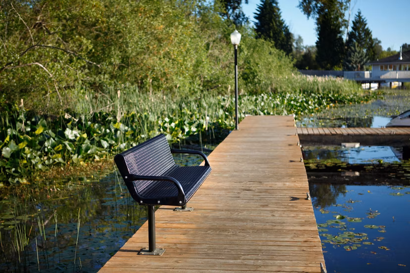 neighborhood at Archstone Redmond Lakeview Apartments 