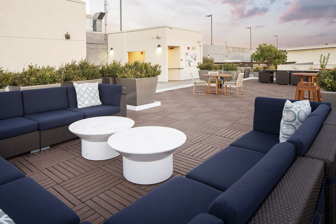 Roof deck at Linq (3 of 3)