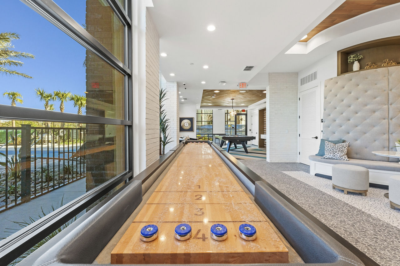 Gym at Elan Crown Point (3 of 4)