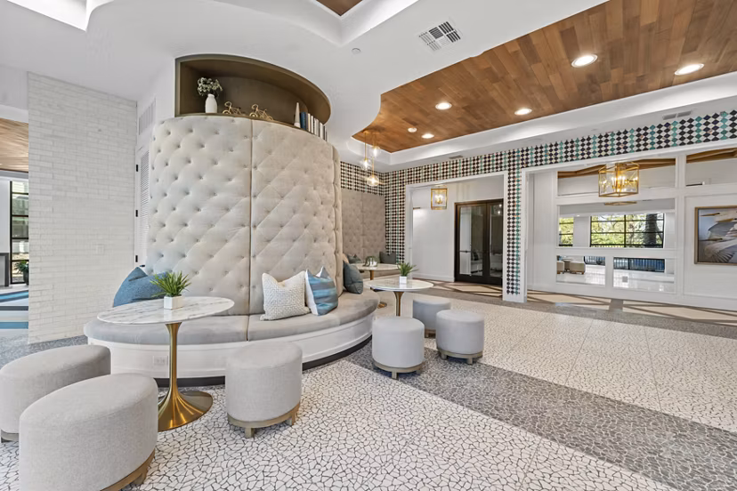 clubhouse at Elan Crown Point Apartments 