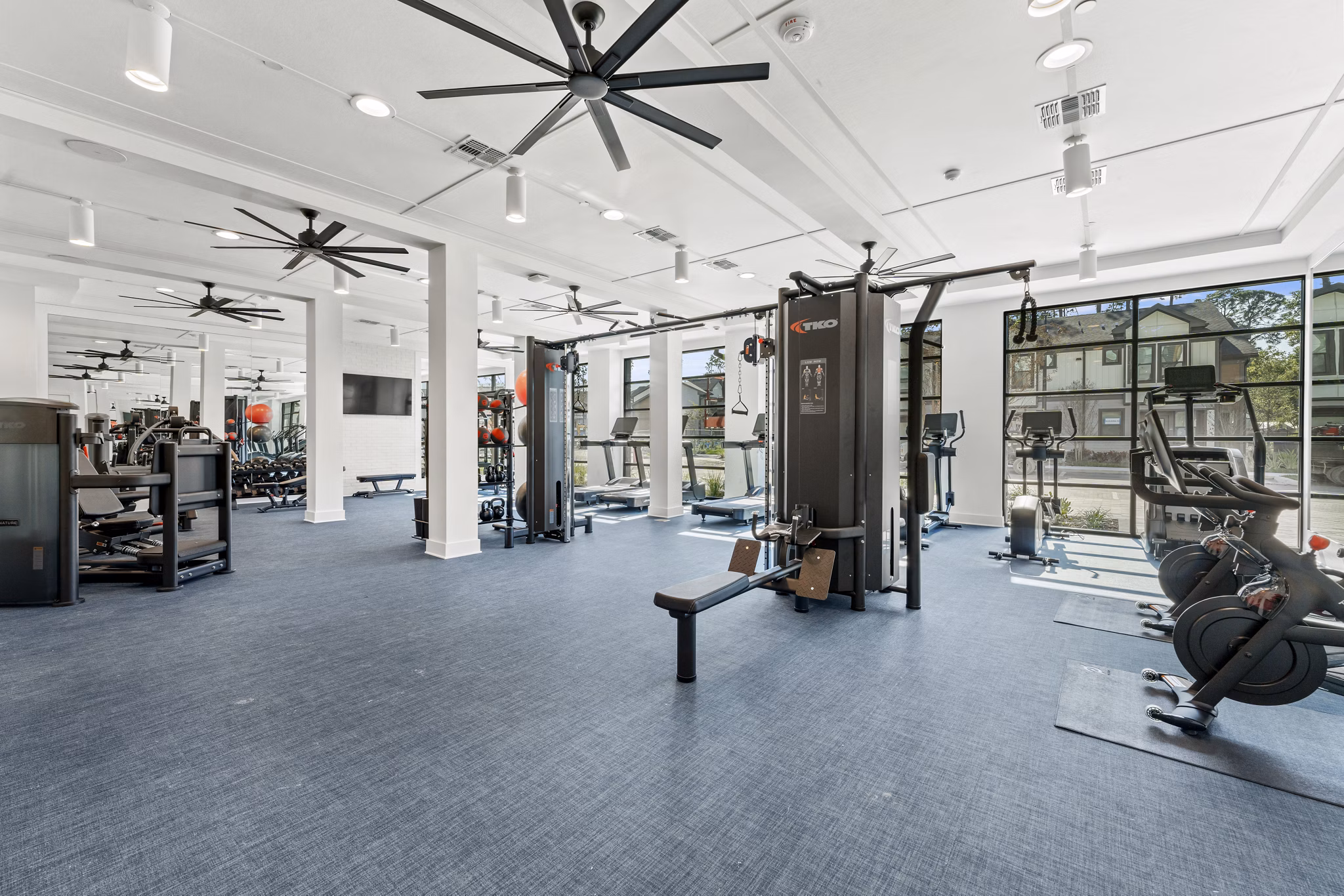 fitness center at Elan Crown Point Apartments 