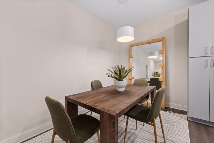 dining room at Patrick's Pointe Apartments