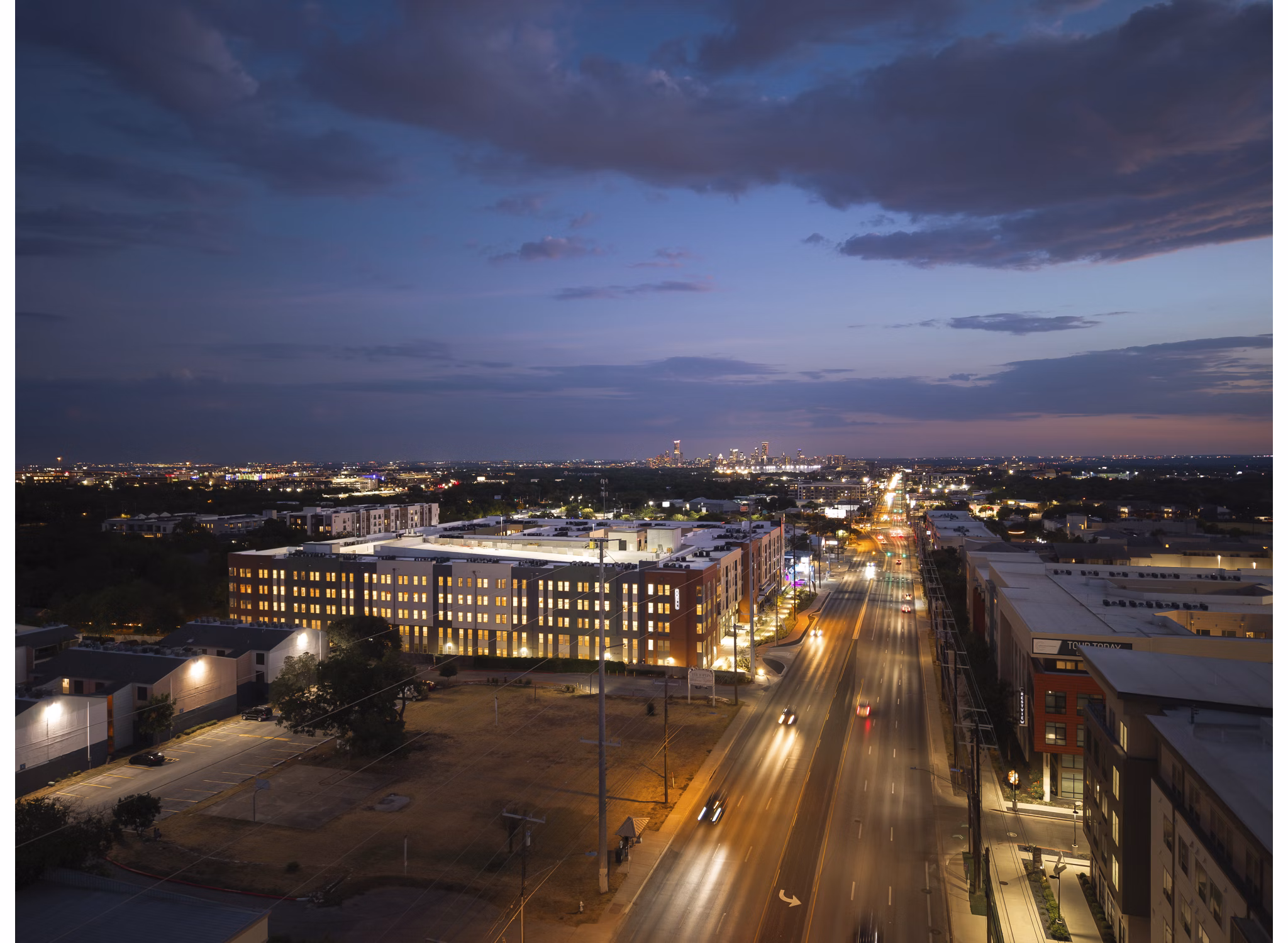 Building/Exterior at Odell Apartments