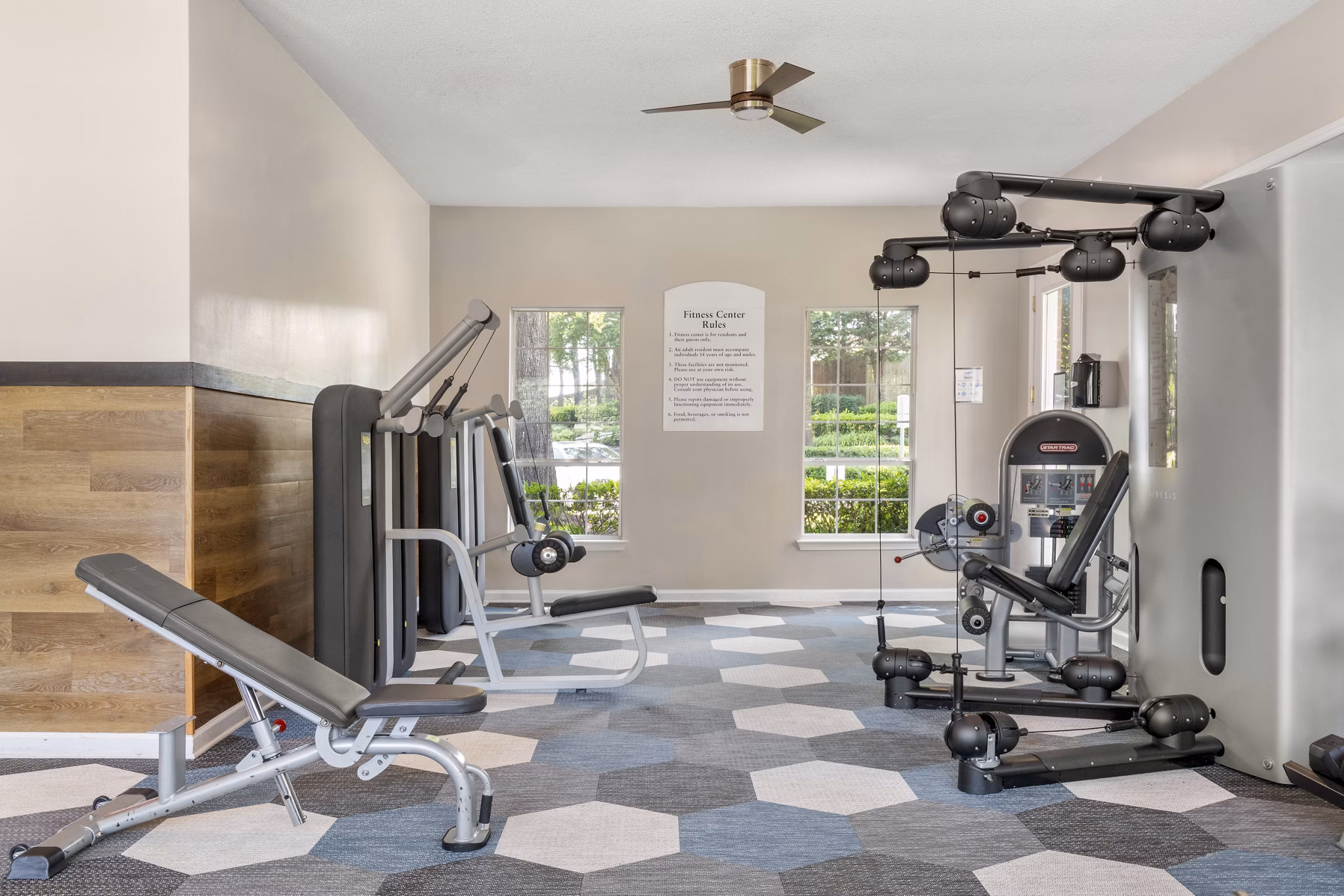 fitness center at Avana Creekside Apartments 