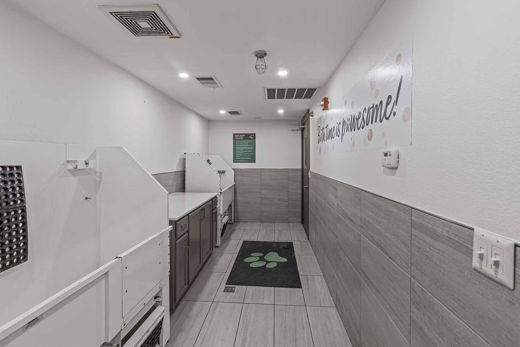 dog wash station at Cleo Apartments
