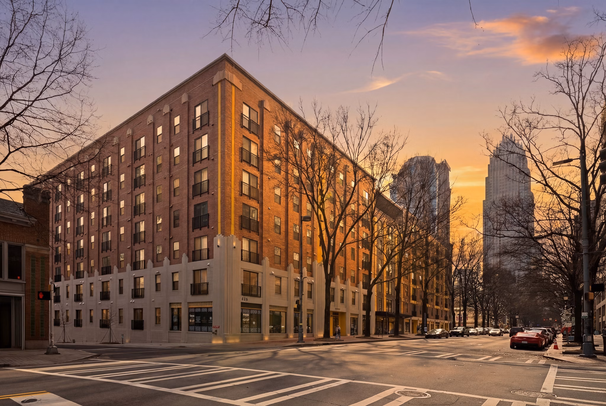exterior at Trella Uptown Apartments 