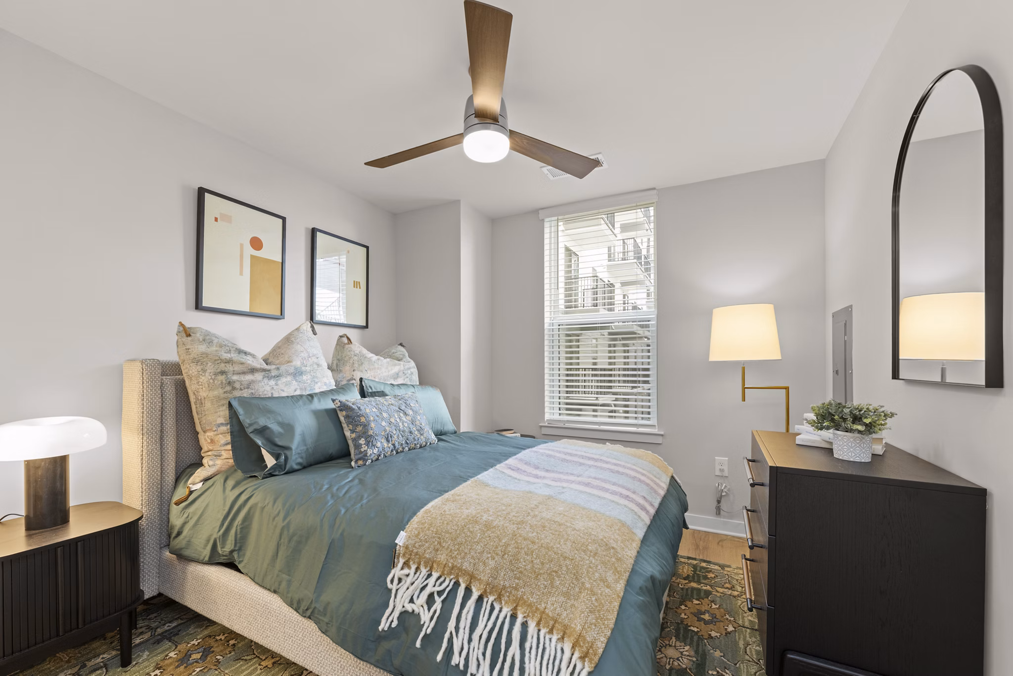 bedroom at Trella Uptown Apartments