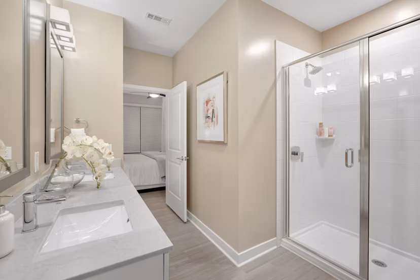 bathroom at Matthews Square Apartments