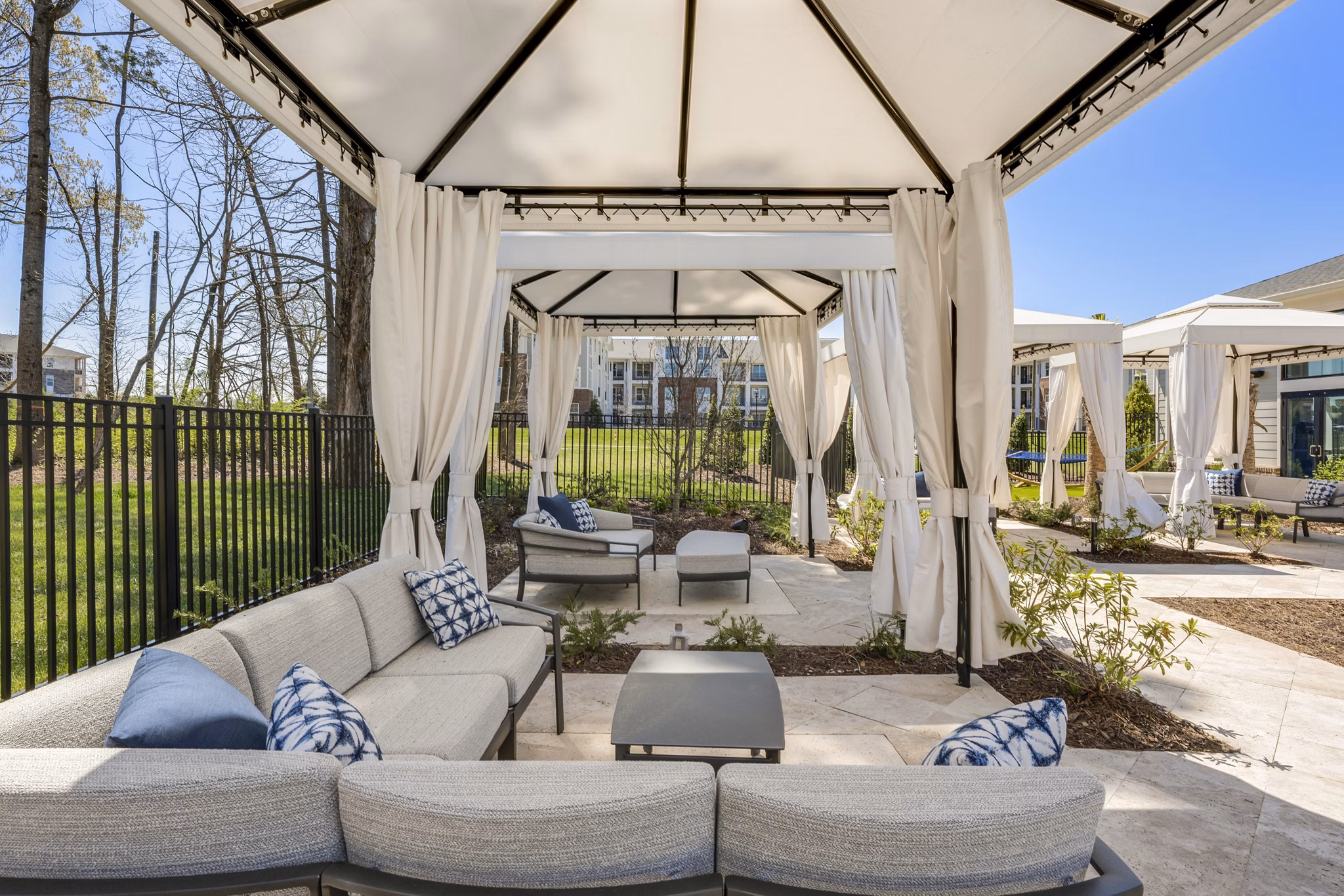 patio at Matthews Square Apartments