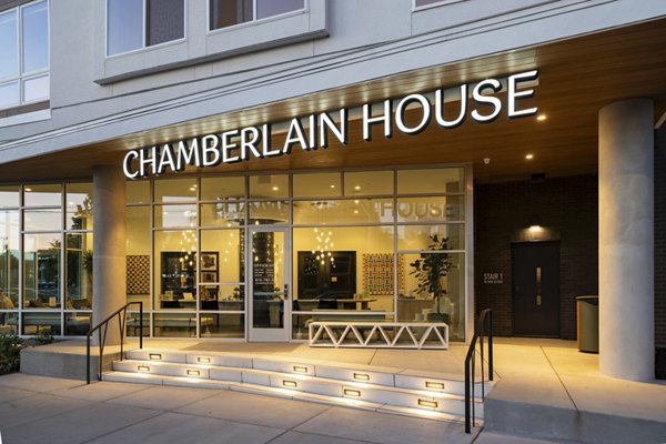 Building/Exterior at Chamberlain House Apartments