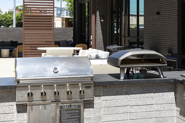 Patio at Chamberlain House Apartments